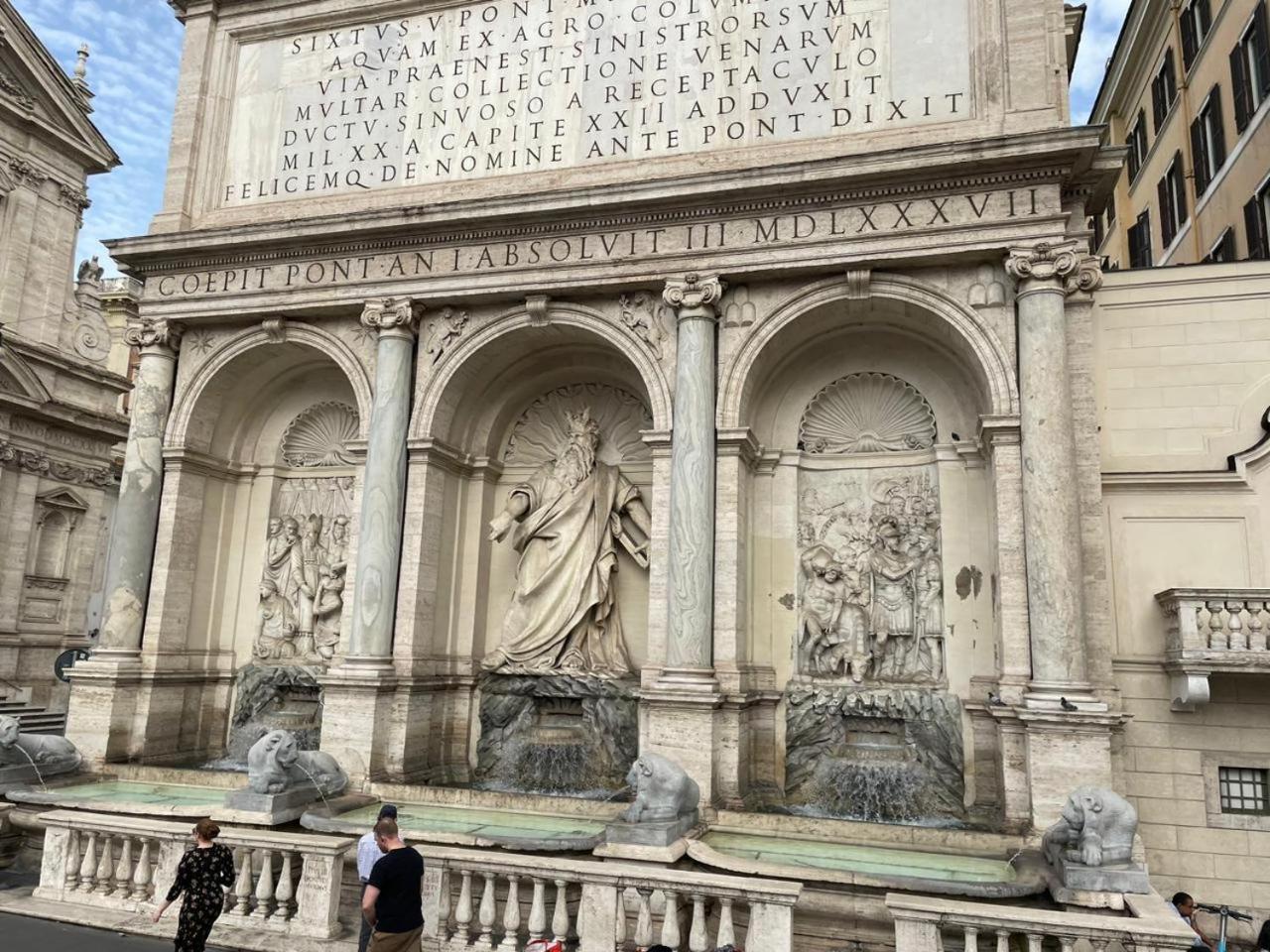 Center House Colosseo 로마 외부 사진
